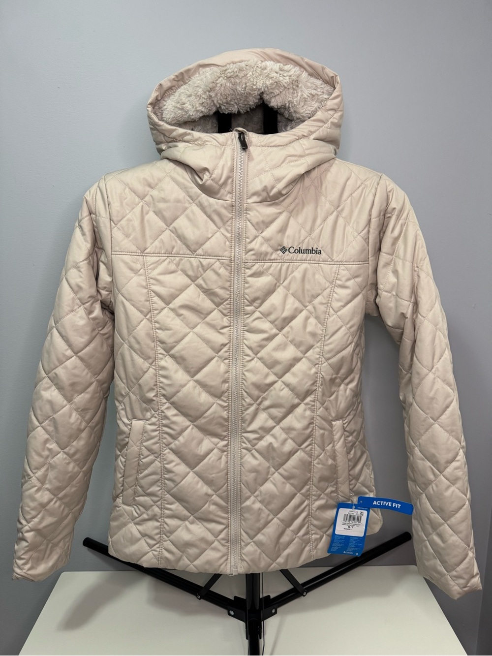 Columbia Women's Light Cream Quilted Hooded Puffer Jacket